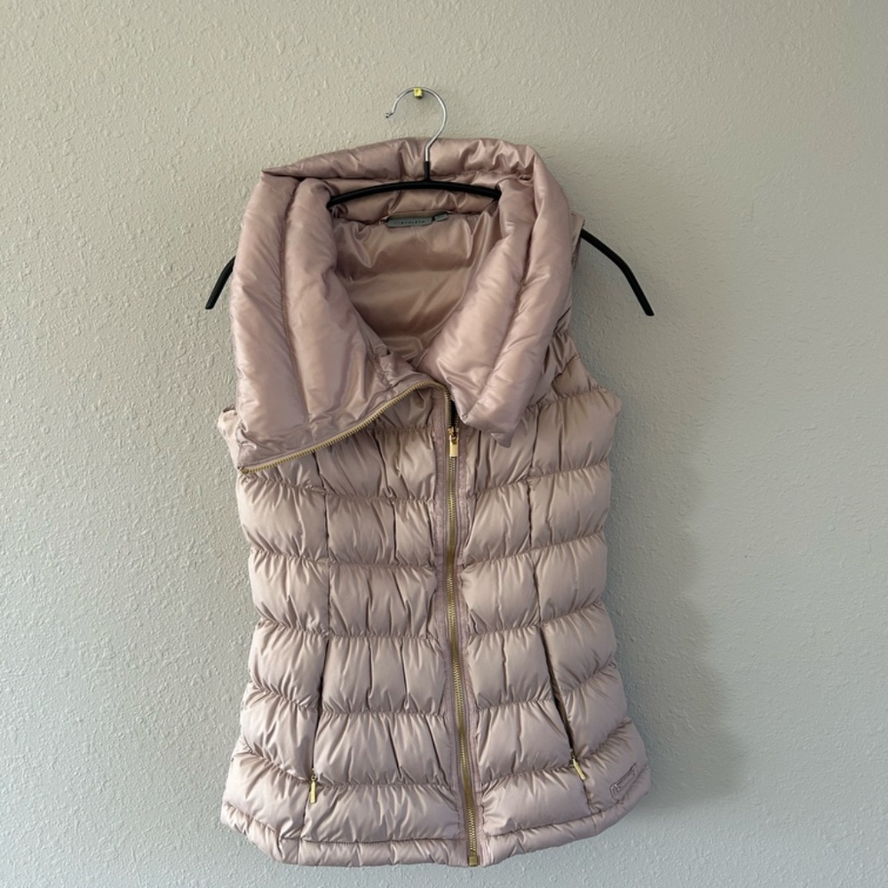 Athleta Puffy Vest